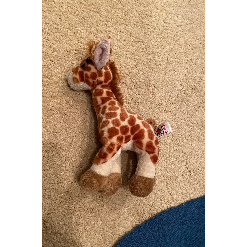 Ganz Giraffe